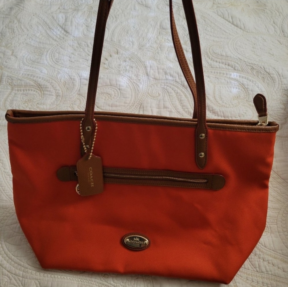COACH SAWYER TOTE IN POLYESTER TWILL COACH F37237